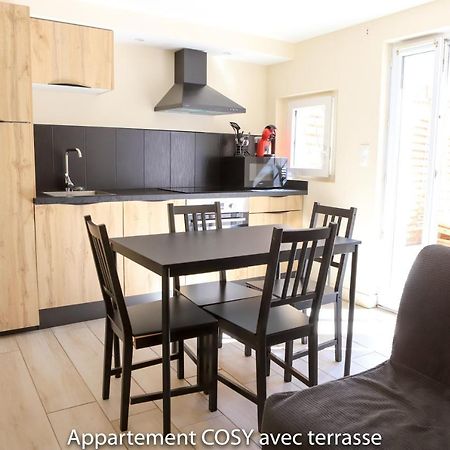 Appartement Cosy Avec Terrasse Marseille Exteriör bild
